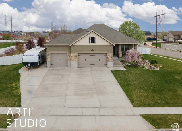Property at 277 N Havenwood Dr W, Kaysville, UT 84037, 6 beds, 3 baths