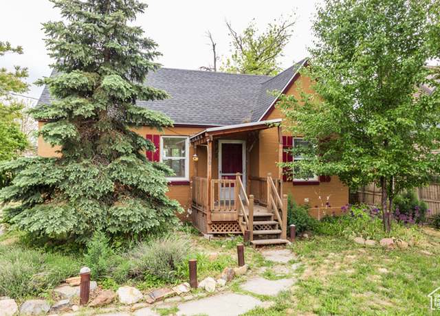 Property at 1980 E 3900 S, Holladay, UT 84124, 3 beds, 1 bath