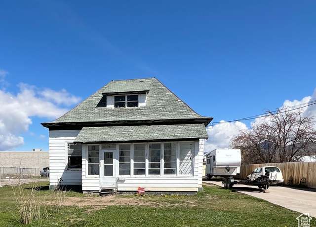 Property at 340 Jefferson St, Montpelier, ID 83254, 3 beds, 1.5 baths