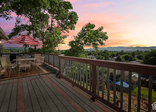 Property at 8962 S Altair Dr, Sandy, UT 84093, 4 beds, 3 baths