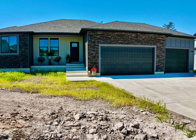 Property at 340 E 300 N, Richmond, UT 84333, 4 beds, 3 baths