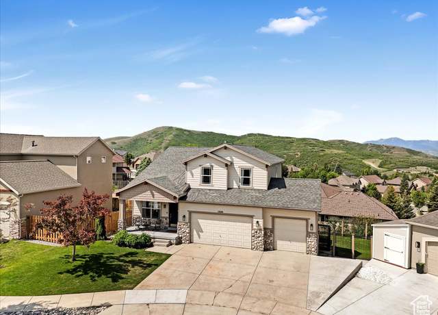Property at 15120 S Auburn Ridge Ln, Draper, UT 84020, 5 beds, 3.5 baths