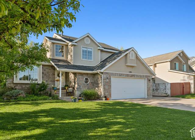 Property at 1298 E 5875 S, Ogden, UT 84405, 5 beds, 3 baths