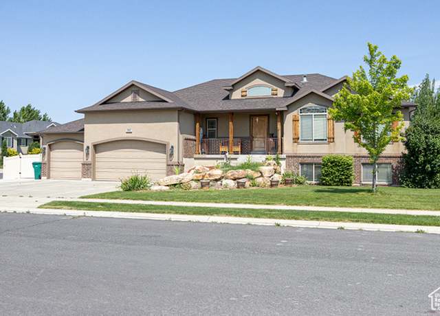 Property at 4962 S 5050 W, Hooper, UT 84315, 5 beds, 3 baths