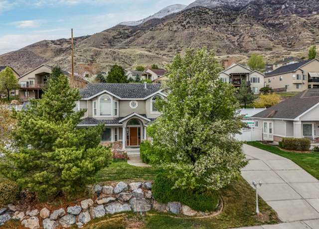 Property at 3592 W Canyon Heights Dr, Cedar Hills, UT 84062, 7 beds, 3.5 baths