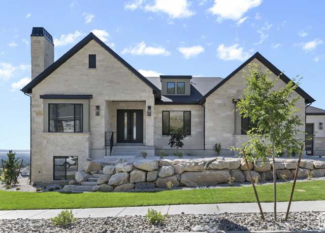 Property at 1491 N Orchard Ln, Kaysville, UT 84037, 5 beds, 4 baths