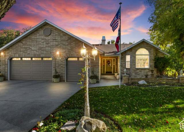 Property at 1262 W Dusty Downs Cir, South Jordan, UT 84095, 6 beds, 3 baths