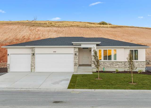 Property at 1698 S Marigold #242, Santaquin, UT 84655, 3 beds, 2 baths