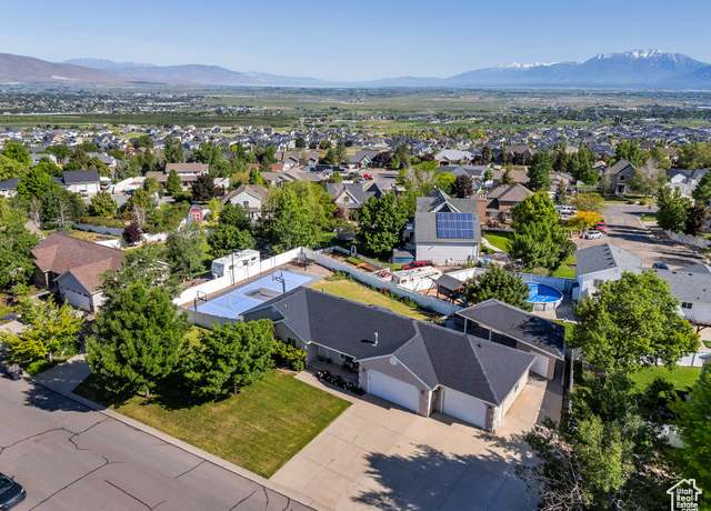 Property at 69 E Hudson Dr, Elk Ridge, UT 84651, 6 beds, 3 baths