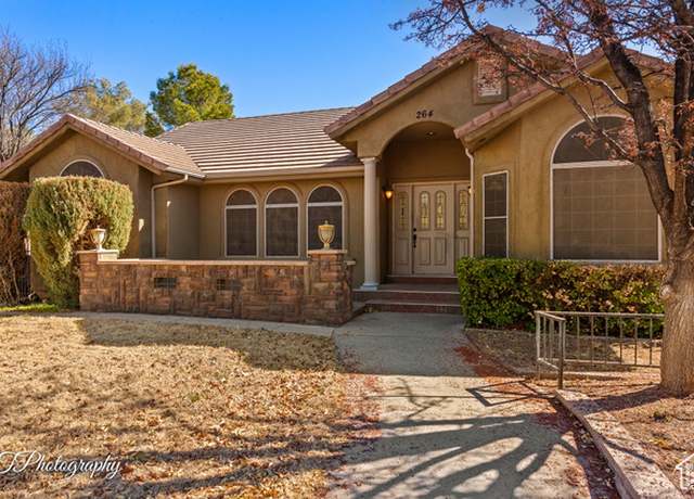 Property at 264 E San Rafael Pl, Bloomington, UT 84790, 4 beds, 4.5 baths