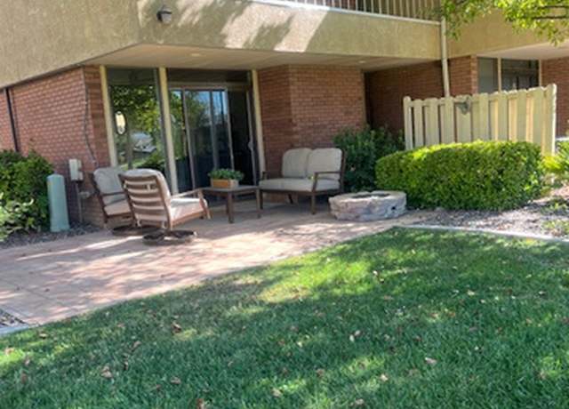 Property at 1014 W Bloomington Dr S, St. George, UT 84790, 2 beds, 2.5 baths