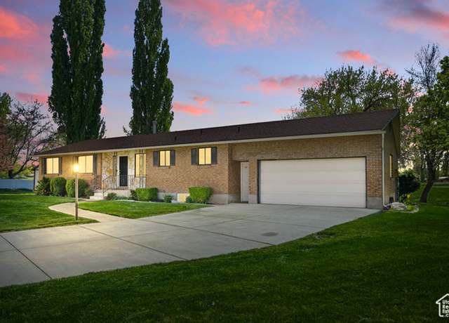 Property at 107 Country Club Dr, Stansbury Park, UT 84074, 5 beds, 3 baths
