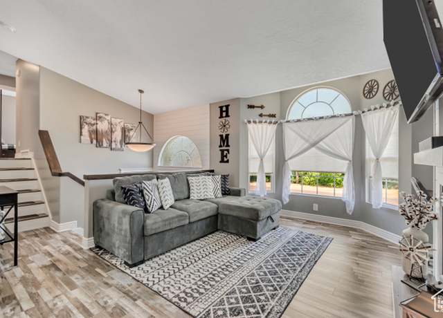 Property at 241 E 1900 N, Ogden, UT 84414, 4 beds, 2 baths