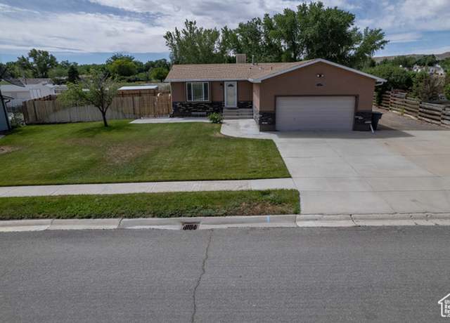 Property at 685 W 2550 S, Price, UT 84501, 4 beds, 3 baths