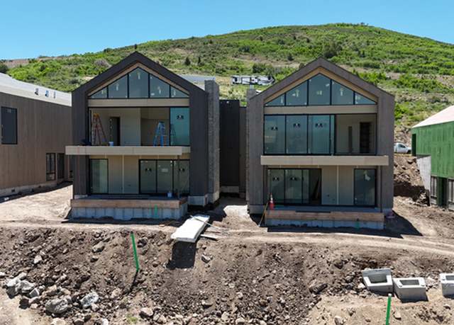Property at 4307 E Escalante Ln, Kamas, UT 84036, 4 beds, 3.5 baths