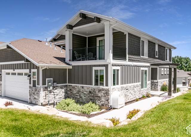 Property at 858 N Pinehurst Dr, Midway, UT 84049, 4 beds, 4.5 baths