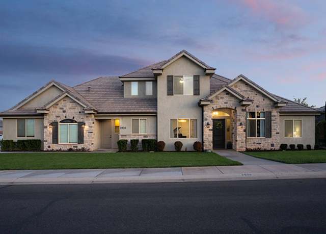 Property at 2926 E Rasmussen Dr, St. George, UT 84790, 6 beds, 3.5 baths