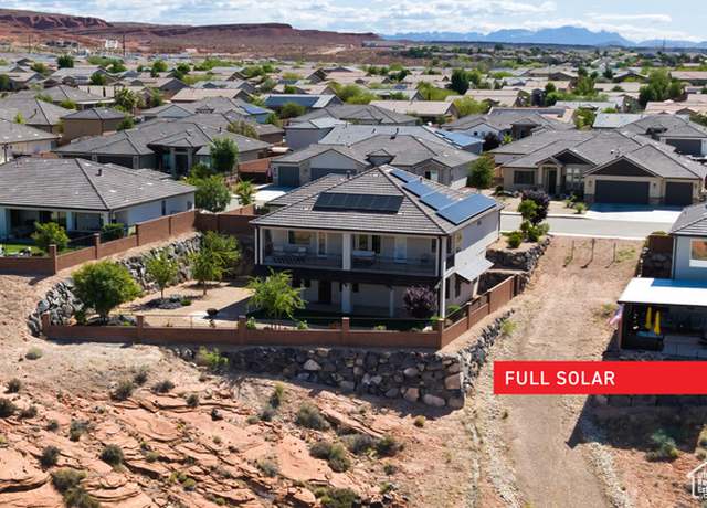 Property at 833 N Camino Pico, Washington, UT 84780, 4 beds, 3.5 baths