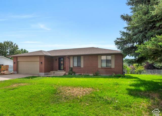 Property at 975 N Valley Dr, Heber City, UT 84032, 4 beds, 3 baths
