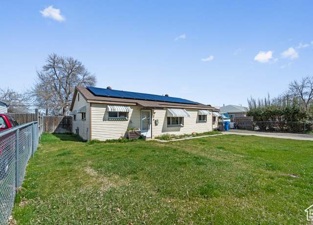 Property at 4490 W 5055 S, Kearns, UT 84118, 3 beds, 1.5 baths