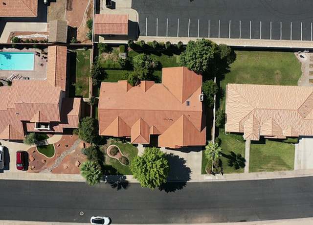 Property at 1118 E Lizzie Ln, St. George, UT 84790, 3 beds, 2.5 baths