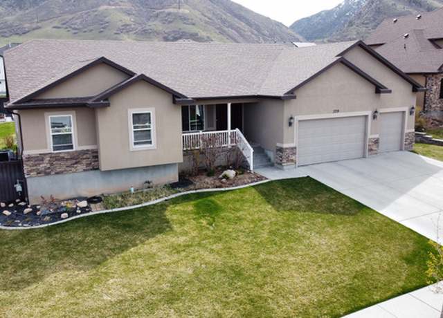 Property at 379 S 1370 E, Tooele, UT 84074, 9 beds, 3.5 baths