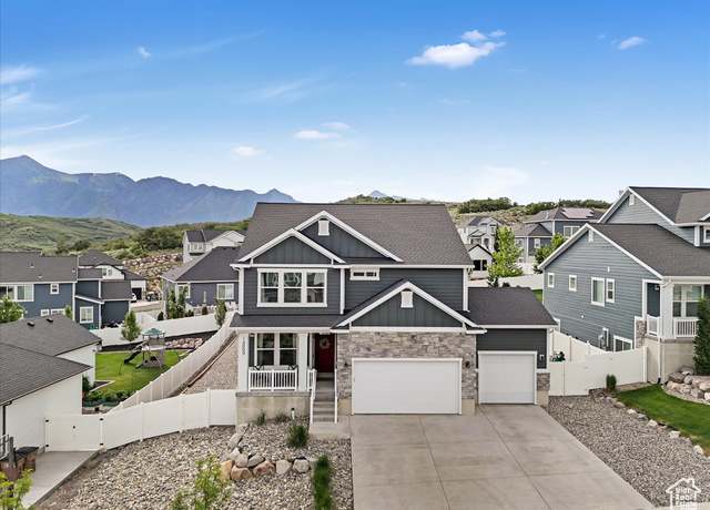 Property at 14899 S Canyon Pointe Rd, Draper, UT 84020, 3 beds, 2.5 baths