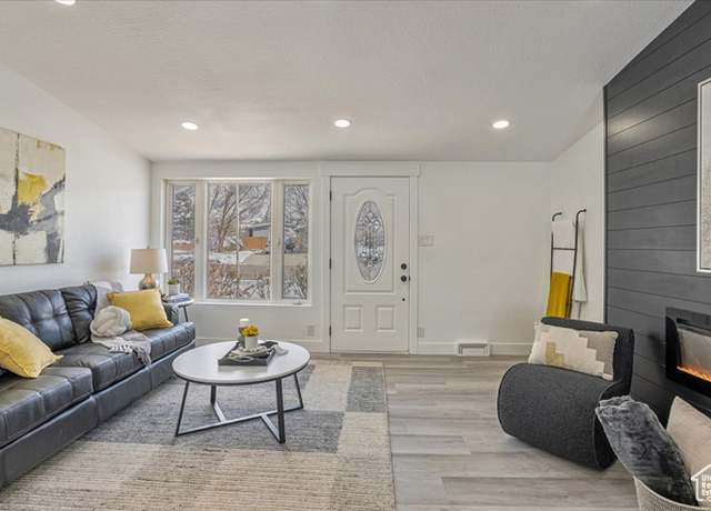 Property at 7046 S 2955 E, Cottonwood Heights, UT 84121, 4 beds, 3 baths