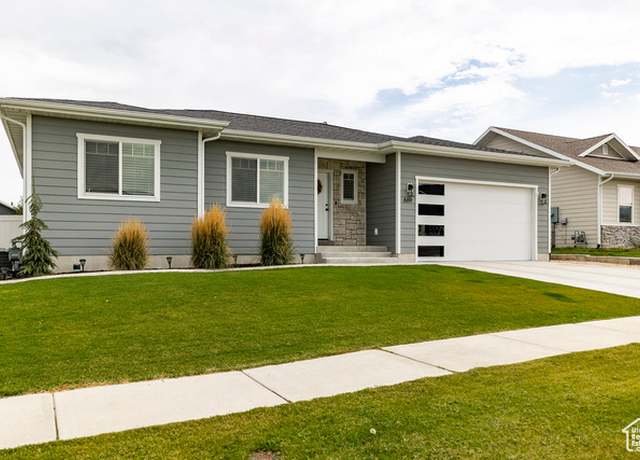 Property at 669 E 840 S, Heber City, UT 84032, 6 beds, 3 baths