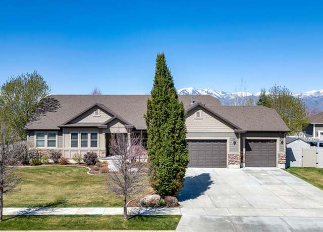 Property at 2520 S 260 E, Heber City, UT 84032, 4 beds, 3.5 baths