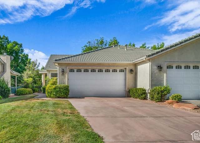 Property at 155 N Turnberry Ln, Washington, UT 84780, 2 beds, 2.5 baths