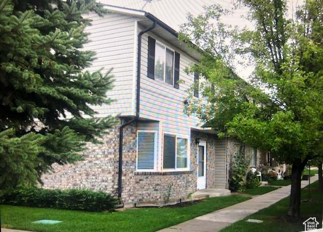 Property at 3923 W Rockwood Way Unit G, West Valley City, UT 84120, 3 beds, 1.5 baths