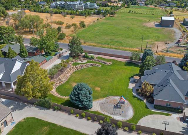 Property at 434 N 1400 E, Mapleton, UT 84664, 9 beds, 6.5 baths