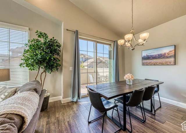 Property at 1914 E Fiesta Ln, Washington, UT 84780, 3 beds, 3.5 baths