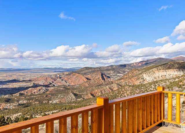 Property at 1827 S High Cedar Vw, Cedar City, UT 84720, 3 beds, 3 baths