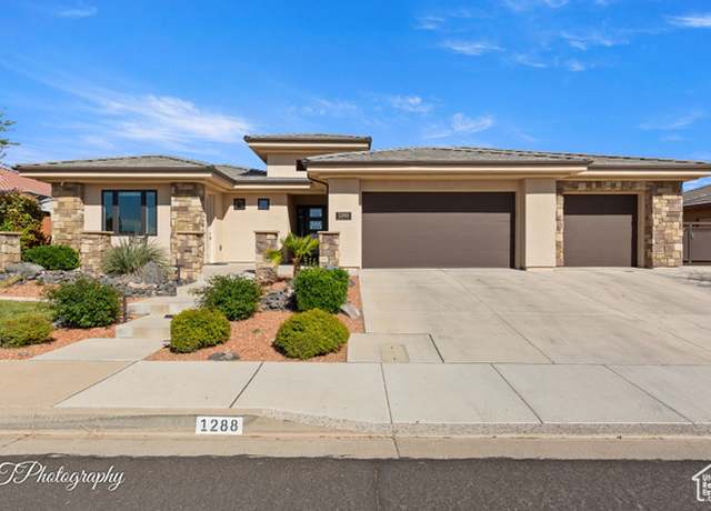 Property at 1288 N Fairway Dr, Washington, UT 84780, 4 beds, 4.5 baths