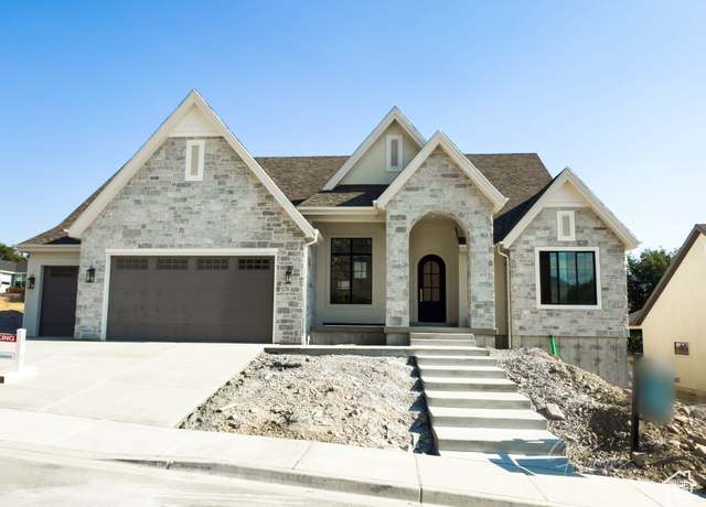 Property at 1198 E 110 S, Pleasant Grove, UT 84062, 5 beds, 3.5 baths