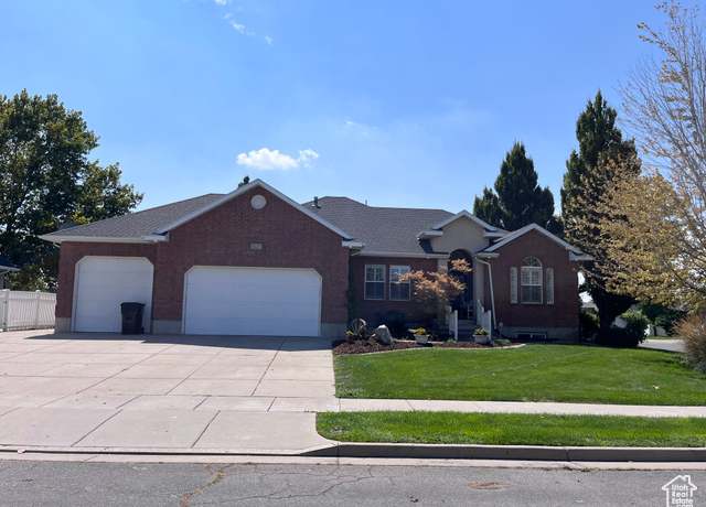 Property at 567 W 3575 S, Syracuse, UT 84075, 5 beds, 3 baths