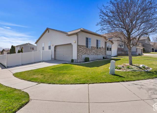 Property at 6761 S High Bluff Dr W, West Jordan, UT 84084, 6 beds, 3 baths
