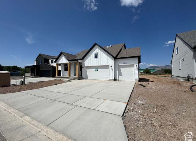 Property at 1022 Motor Vu Dr #212, Riverdale, UT 84405, 4 beds, 3 baths
