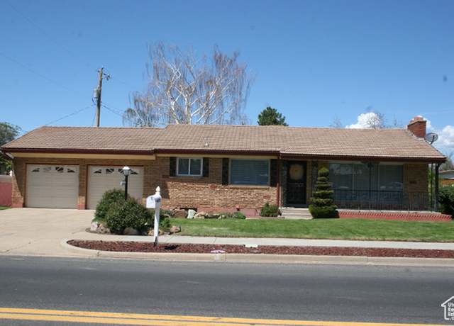 Property at 1974 W 5200 S, Roy, UT 84067, 3 beds, 2.5 baths