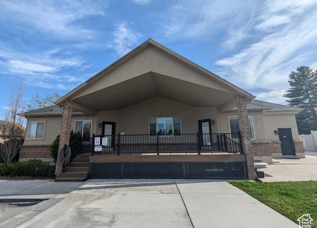 Property at 3312 W Country Bluff Rd #5, South Jordan, UT 84095, 5 beds, 3 baths