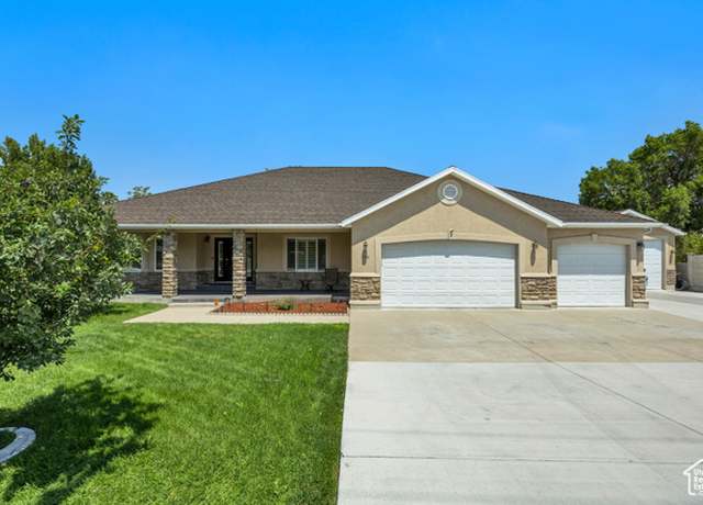 Property at 1506 W 6235 S, Taylorsville, UT 84123, 7 beds, 4 baths