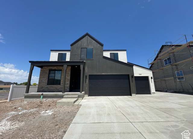 Property at 1038 W Motor Vu Dr #211, Riverdale, UT 84405, 4 beds, 2.5 baths