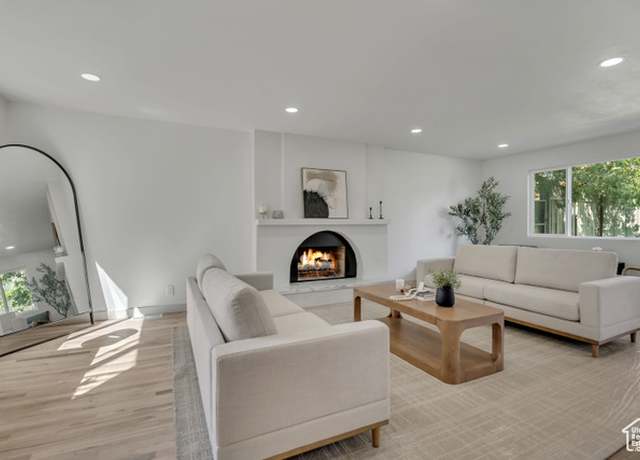 Property at 2177 S Bonnieview Dr E, Bountiful, UT 84010, 5 beds, 3.5 baths