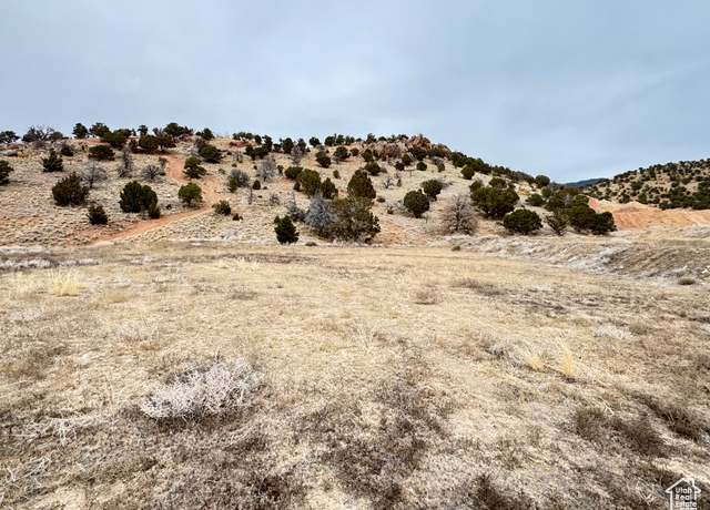 Property at 677 E Fiddlers Cove Dr #3, Cedar City, UT 84721