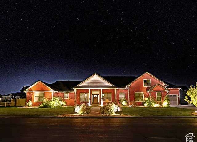 Property at 2609 W 3075 S, West Haven, UT 84401, 5 beds, 5 baths
