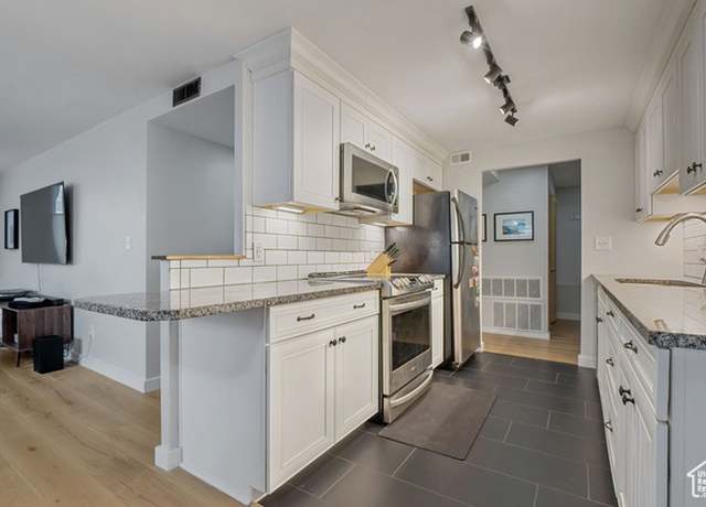Property at 521 E 5th Ave #206, Salt Lake City, UT 84103, 2 beds, 1.5 baths