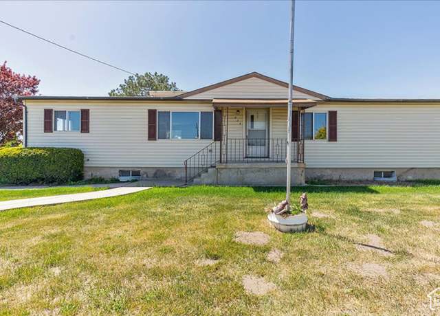 Property at 830 E Main St, Grantsville, UT 84029, 3 beds, 2 baths