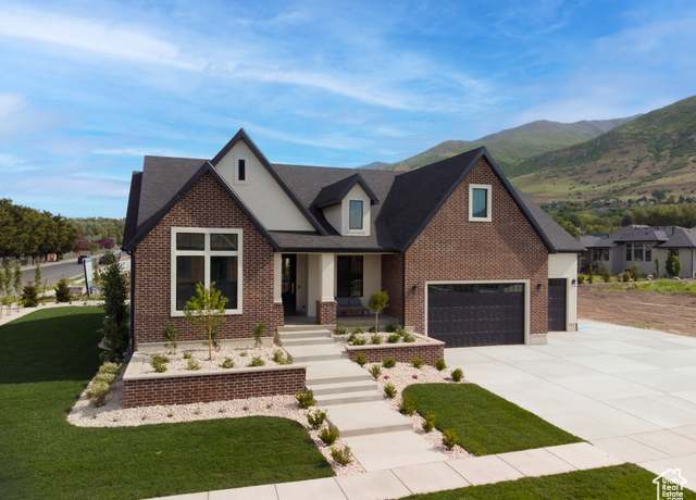 Property at 694 W Hidden Farm Dr, Farmington, UT 84025, 5 beds, 3.5 baths